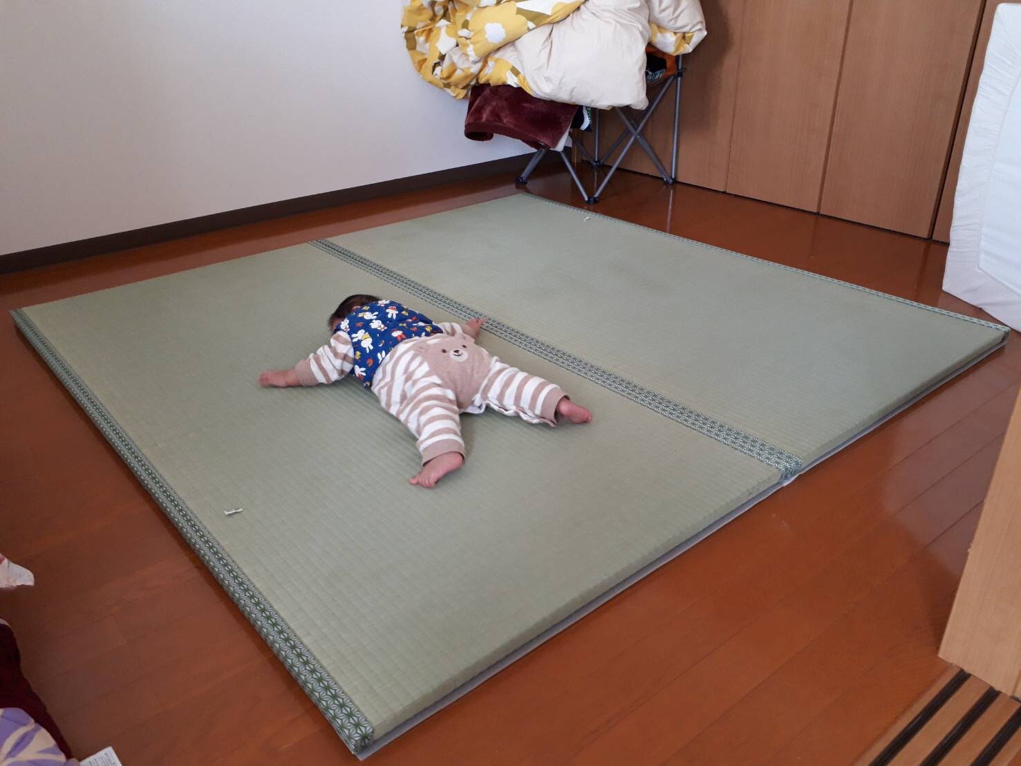 赤ちゃん 畳 の 上 敷物